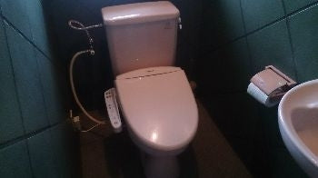 トイレ交換工事　大阪府寝屋川市　XCH1101RWS-sale - Before