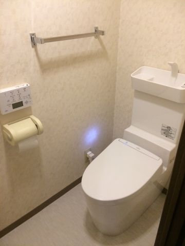 トイレ交換工事　神奈川県川崎市幸区　XCH301WST