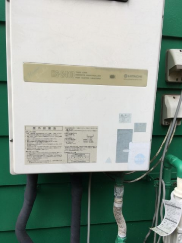 ガス給湯器交換工事　千葉県市川市 - Before