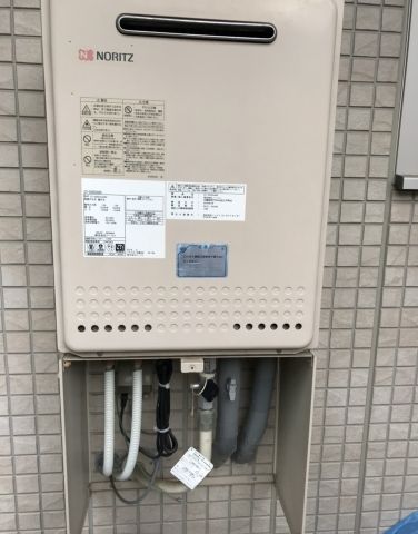 ガス給湯器交換工事　兵庫県宝塚市　RUF-A2005SAW-A-13A - Before