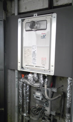 給湯器・扉内ボックス・ふろアダプタ交換工事　大阪府大阪市福島区　00001 - After