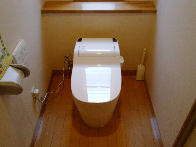 トイレ交換工事　高知県高知市　XCH1101WS-sale - After