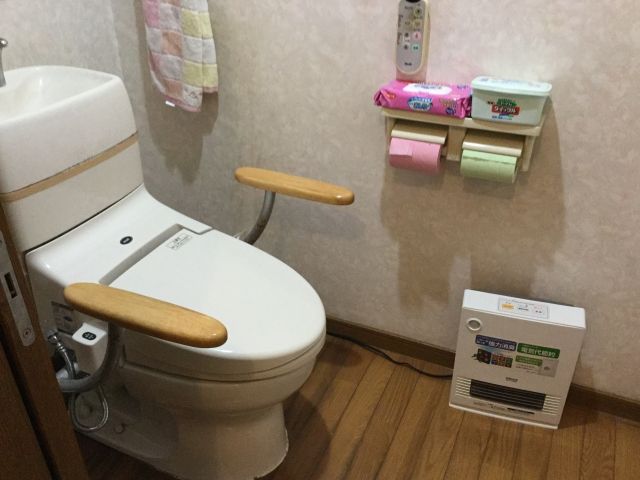 トイレ交換工事　山形県寒河江市 - Before