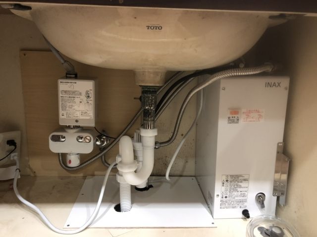小型電気温水器 小型電気温水器交換工事　神奈川県相模原市緑区　AM-140TC - After