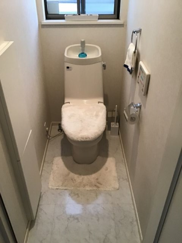 トイレ交換工事　神奈川県横浜市青葉区　XCH1401WS - Before