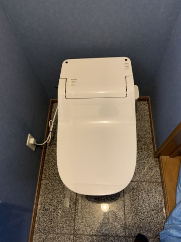 トイレ交換工事　埼玉県鶴ヶ島市　XCH1401WS