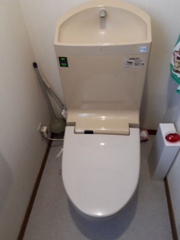 トイレ交換工事　静岡県富士宮市 - Before