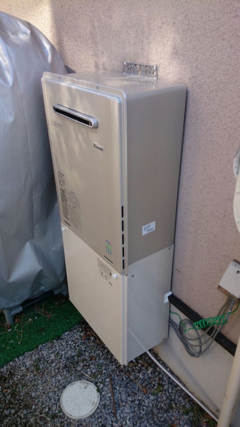 給湯器　交換工事/配管カバー加工・交換共　千葉県習志野市　RUF-E2405SAW-13A-set - After