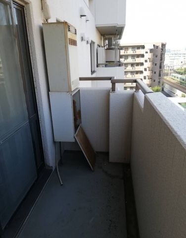 ガス給湯器交換工事　神奈川県横浜市鶴見区　GQ-2039WS-1-set-13A - Before