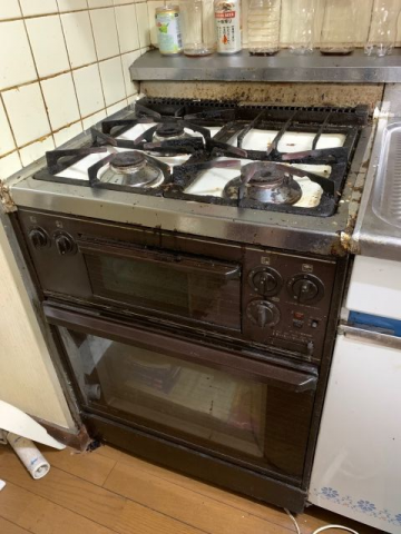 ビルトインガスコンロ レンジフード交換工事　東京都足立区　RS31W27U12DGVW-13A - Before