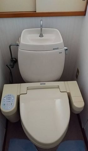 トイレ交換工事　茨城県つくばみらい市　BC-ZA10H-120-DT-ZA180H-BW1 - Before
