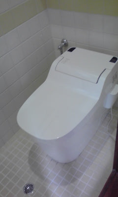 トイレ交換工事　大阪府八尾市　XCH1101WS-sale - After
