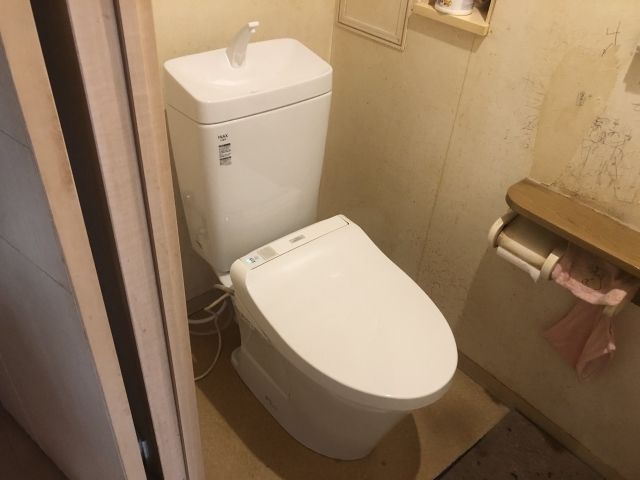 トイレ交換工事　大阪府東大阪市　BC-ZA10P-DT-ZA180EP-BW1 - After
