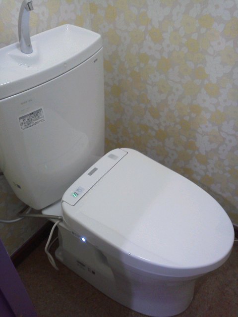 トイレ交換工事　広島県広島市安佐南区　CS230BM-SH231BA-W - After