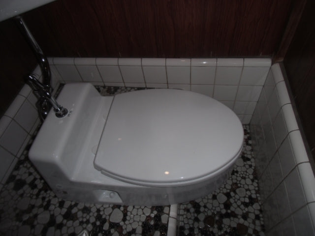 トイレ交換工事　神奈川県横浜市保土ケ谷区　CS501 - After
