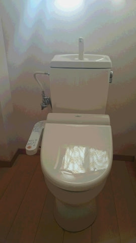 トイレ交換工事　新潟県五泉市　CS230B-SH230BA-W - Before