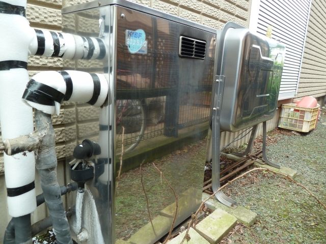 石油給湯器 ガス衣類乾燥機 石油給湯器交換工事　栃木県下野市　EHKF-4567SAGH - Before
