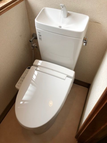 トイレ交換工事　神奈川県横須賀市　BC-ZA10AH-DT-ZA180AH-BW1