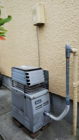 ガス給湯器交換工事　千葉県佐倉市　RF-121BT2-13A - Before