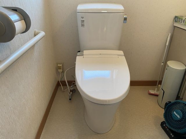 トイレ交換工事　宮崎県延岡市　CW-KA21-BW1