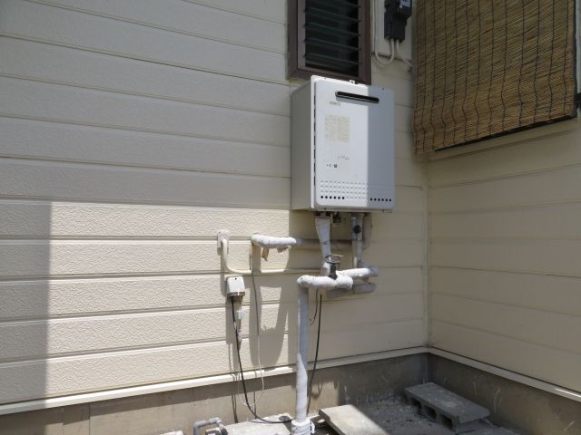 ガス給湯器 ビルトインガスコンロ交換工事　山梨県南アルプス市　RHS31W23L7RSTW-LPG - Before