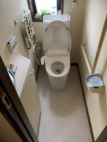 トイレ交換工事　神奈川県茅ヶ崎市　XCH3013WST