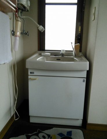 洗面化粧台交換工事　愛知県名古屋市港区　kouji03 - Before