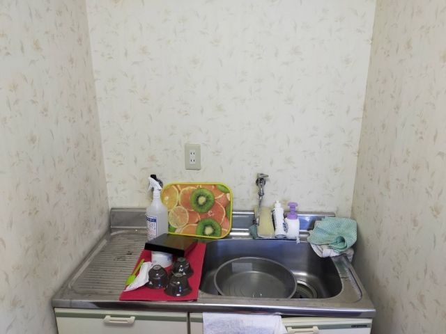小型電気温水器交換工事　千葉県柏市　EWM-14N - Before
