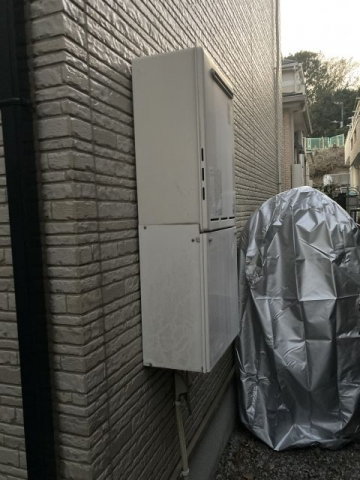 ガス給湯器交換工事　神奈川県藤沢市　GT-C2462SAWX-BL-set-LPG - Before