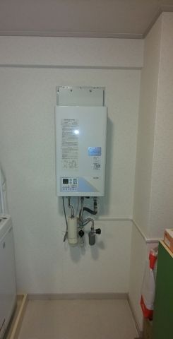 ガス給湯器交換工事　京都府京都市左京区　GQ-1637WS-FFB-13A - Before