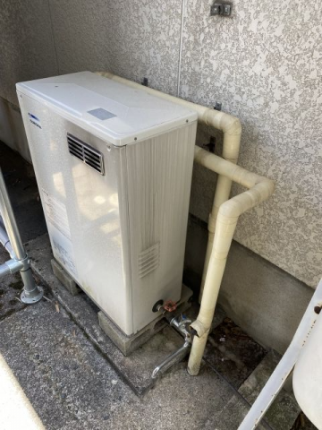 石油給湯器交換工事　富山県黒部市　EHIF-4567SGH-set - Before