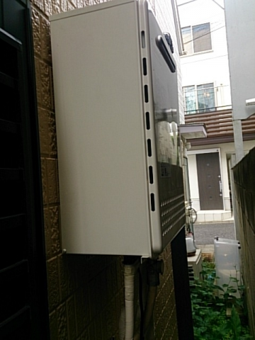 給湯器交換工事(筒井）　東京都世田谷区　01 - After
