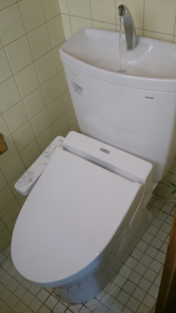 トイレ交換工事　東京都新宿区　CS230B-NW1