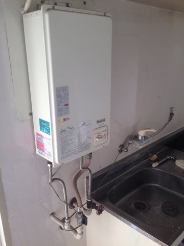 給湯器交換工事　東京都港区　RUX-V1615SFFBA-E-13A - Before