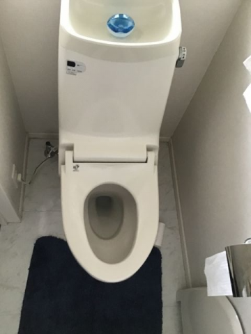トイレ交換工事　神奈川県横浜市青葉区　XCH3015WST - Before