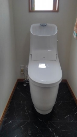 トイレ交換工事　長野県茅野市　YHBC-CH10S-DT-CH186A-N-BW1 - After