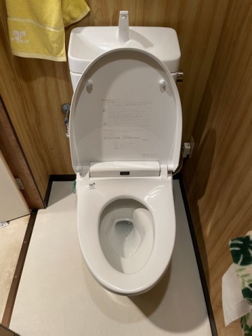 トイレ交換工事　東京都台東区　CW-KA21-BW1