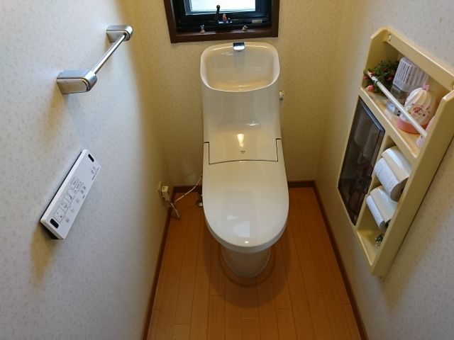 トイレ交換工事　千葉県市原市　BC-ZA20S-DT-ZA281-N-BN8 - After