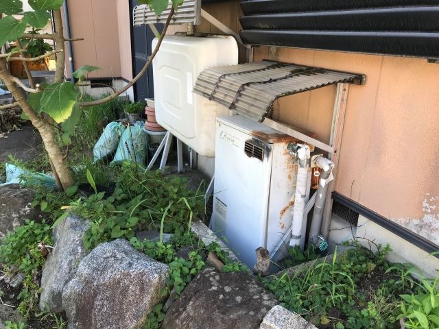 石油給湯器交換工事　石川県河北郡津幡町　UIB-SA471-M - Before