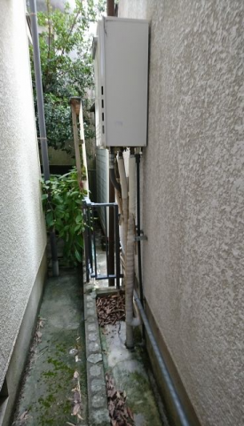 ガス給湯器交換工事　奈良県奈良市　GT-C2062SAWX-2-BL-set-13A - Before