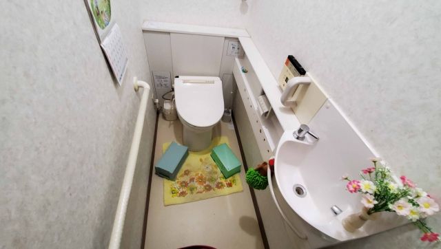 トイレ交換工事　山形県酒田市　TCF4713R-SC1 - Before
