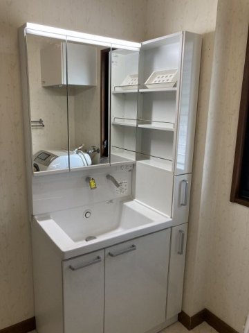 洗面化粧台交換工事　和歌山県和歌山市　LDSWB075CJGEN1-W - After