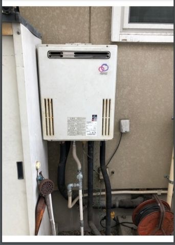 ガス給湯器交換工事　静岡県富士市　sa-GT-C2462AWX-2-BL-set-13A - Before