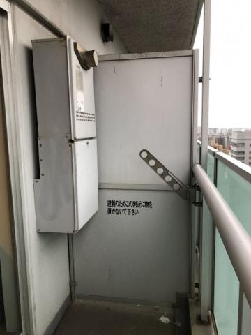 ガス給湯器交換工事　東京都港区　GT-2460SAWX-T-2-BL-set-13A - Before
