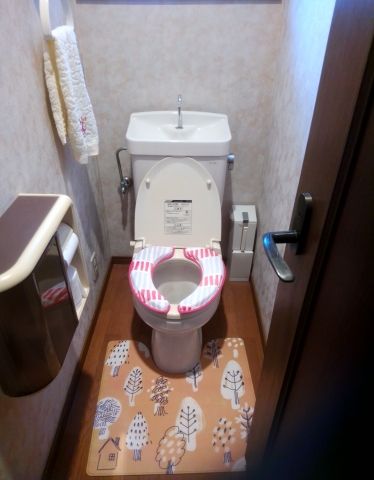 トイレ交換工事　大阪府摂津市　XCH3013RWST - Before