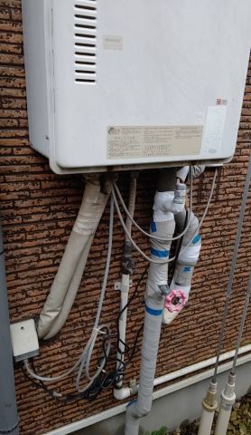 ガス給湯器交換工事　岩手県盛岡市　sa-RUF-245SAW-A-LPG-set - Before