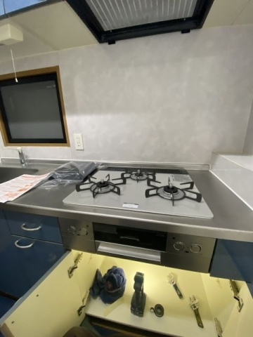 ビルトインガスコンロ交換工事　東京都渋谷区　RHS31W32L24RSTW-13A