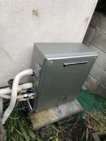 ガス給湯器交換工事　神奈川県横浜市港南区　GT-C2062SARX-2-BL-set-13A - After