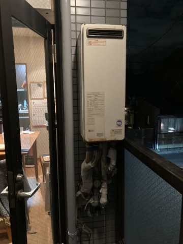 ガス給湯器交換工事　神奈川県鎌倉市　RUF-SA1615SAW-13A - Before