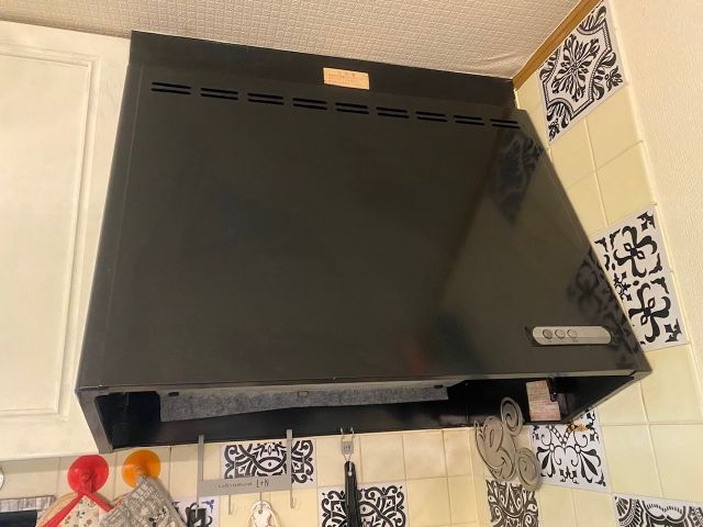 レンジフード交換工事　埼玉県新座市　FY-75DWD4-S - Before